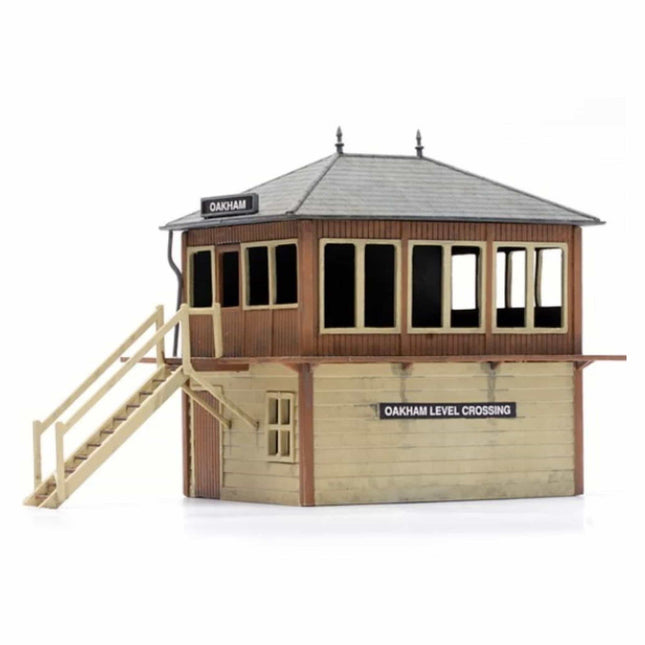 Dapol - Kitmaster Signal Box OO/HO Plastic Scale Model Kit - The Scale Model Stash